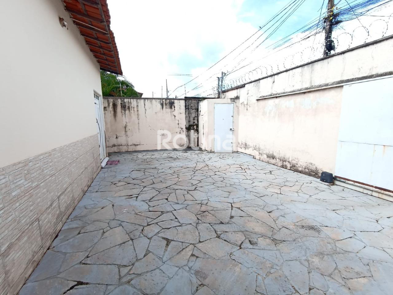 Casa à venda, 2 quartos em Uberlândia no bairro Carajás no valor de R$ 480.000,00 - Rotina Imobiliária: 