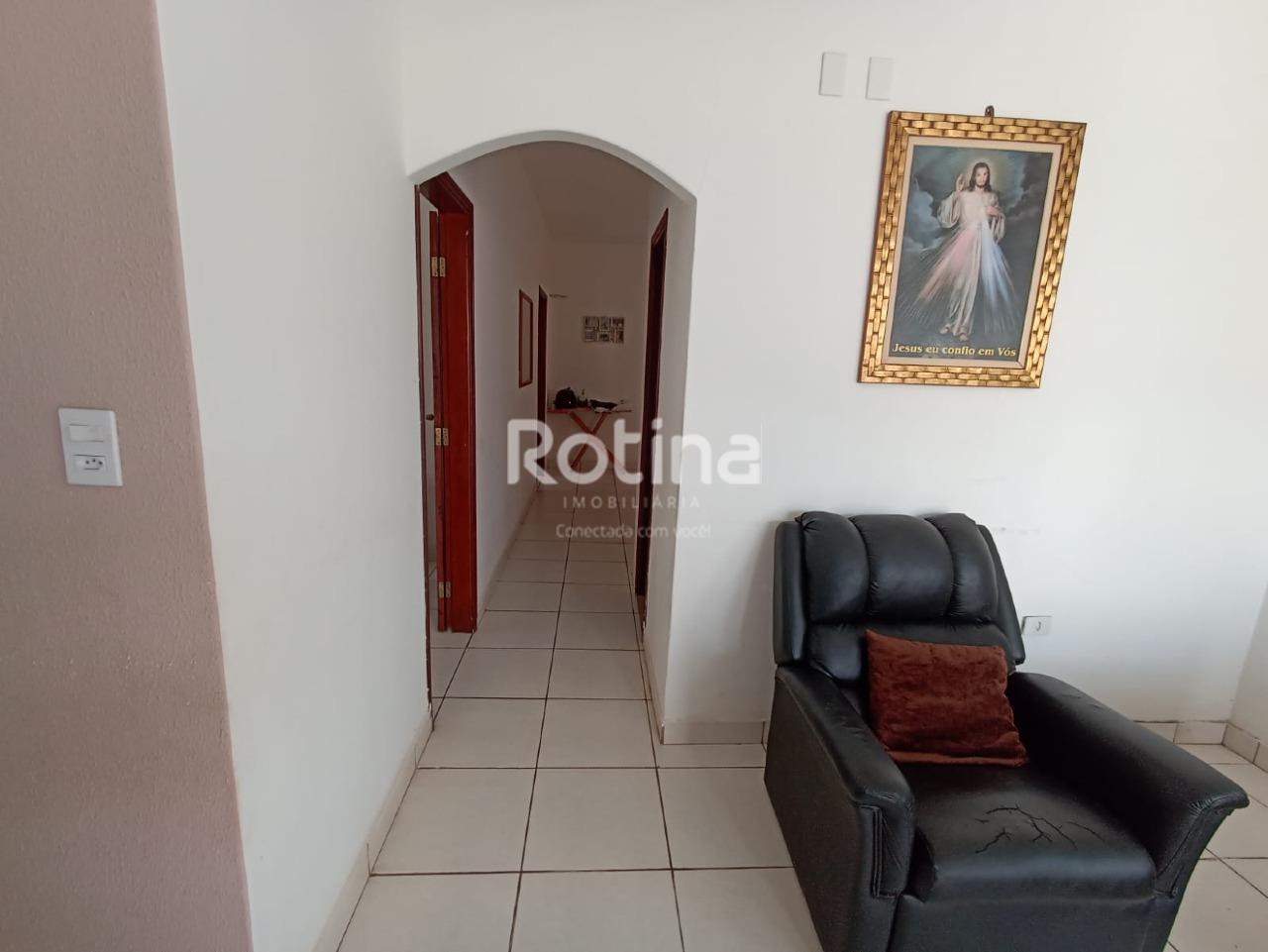 Casa à venda, 2 quartos em Uberlândia no bairro Carajás no valor de R$ 480.000,00 - Rotina Imobiliária: 