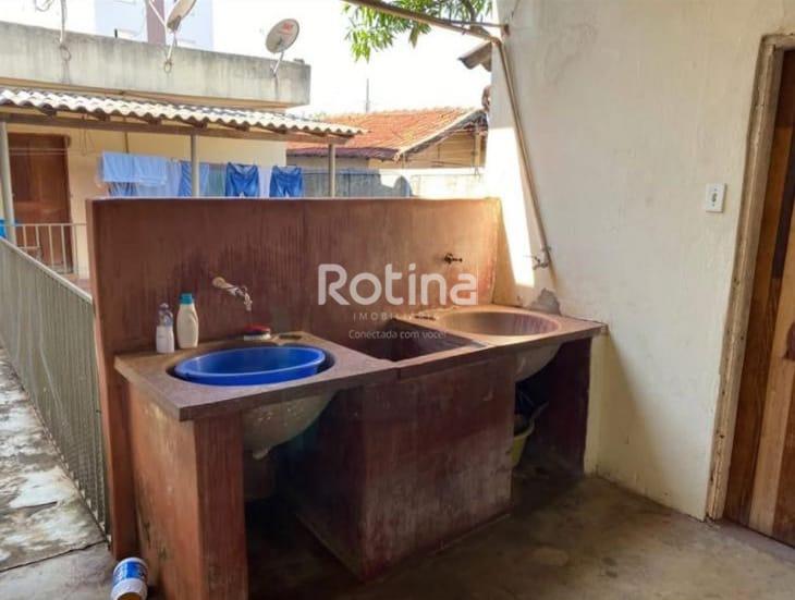 Casa à venda, 4 quartos em Uberlândia no bairro Nossa Senhora Aparecida no valor de R$ 680.000,00 - Rotina Imobiliária: 