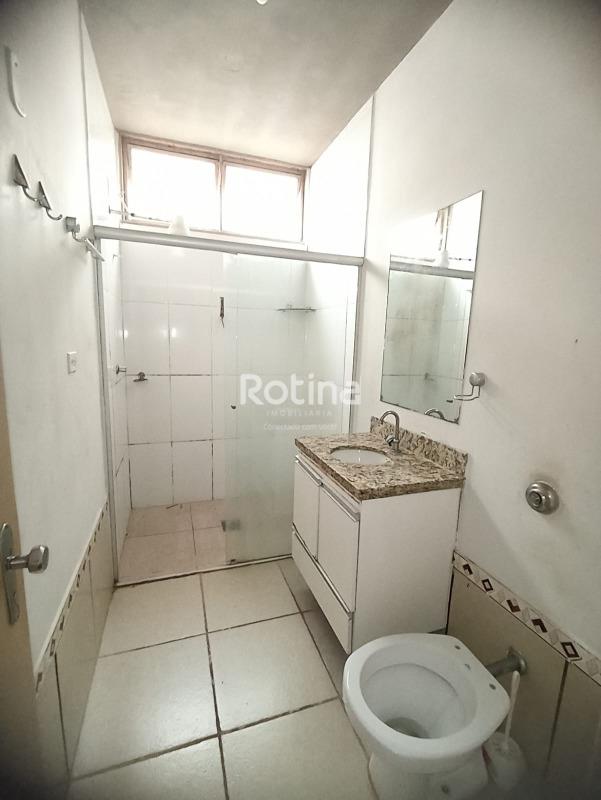 Apartamento à venda, 3 quartos em Uberlândia no bairro Osvaldo Rezende no valor de R$ 330.000,00 - Rotina Imobiliária: 