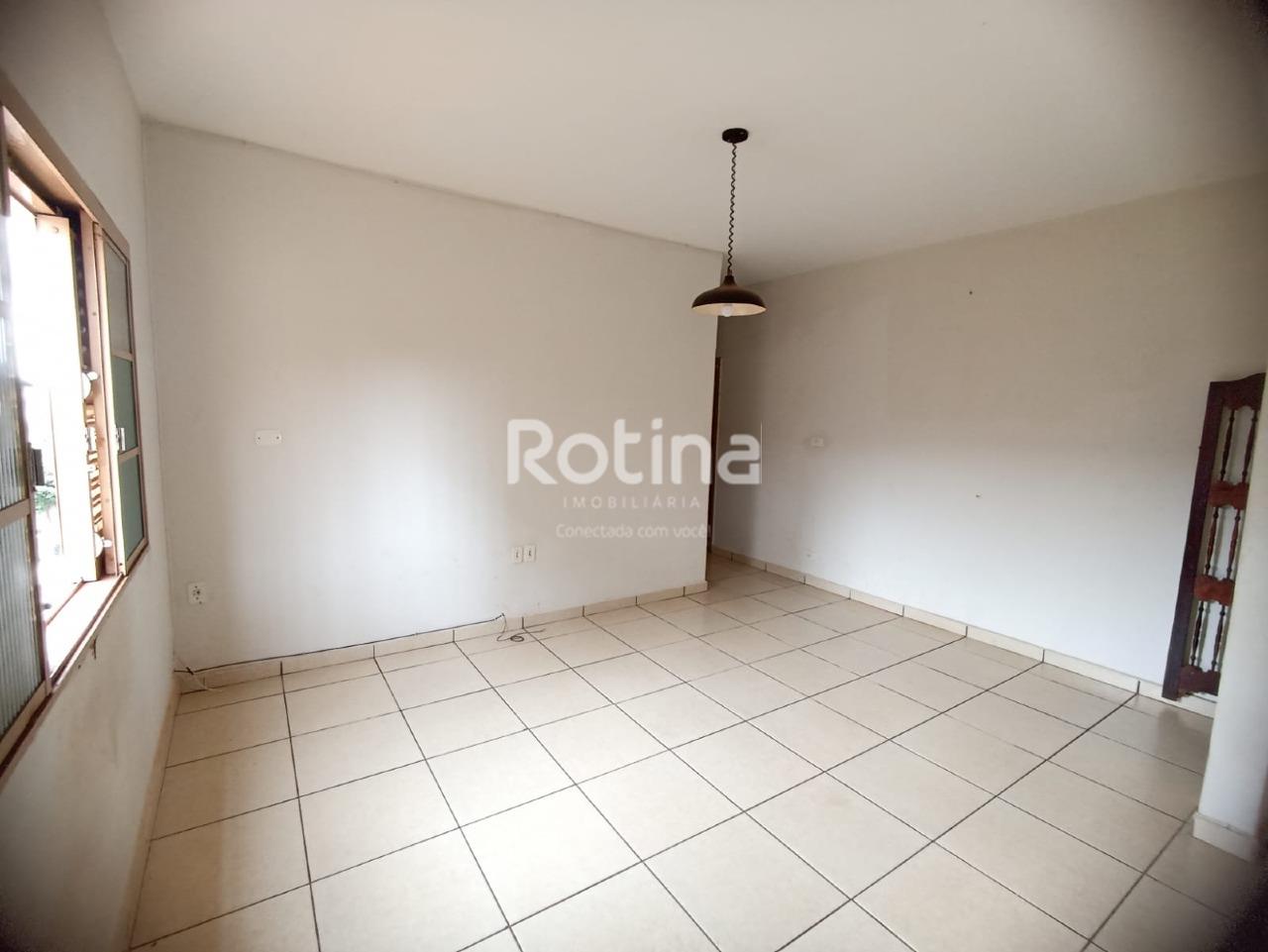 Apartamento à venda, 3 quartos em Uberlândia no bairro Osvaldo Rezende no valor de R$ 330.000,00 - Rotina Imobiliária: 
