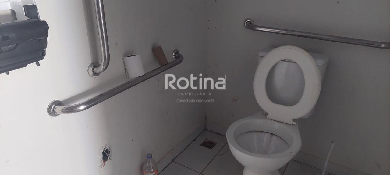 Comercial para alugar, em Uberlândia no bairro Novo Mundo no valor de R$ 7.000,00 - Rotina Imobiliária: 