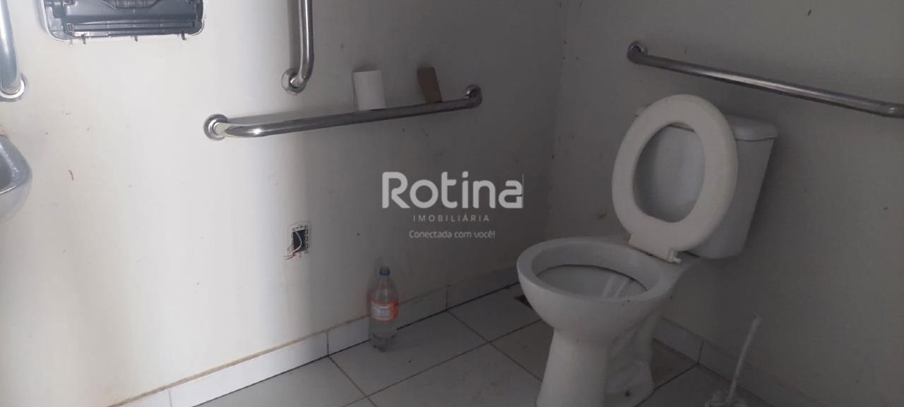 Comercial para alugar, em Uberlândia no bairro Novo Mundo no valor de R$ 7.000,00 - Rotina Imobiliária: 