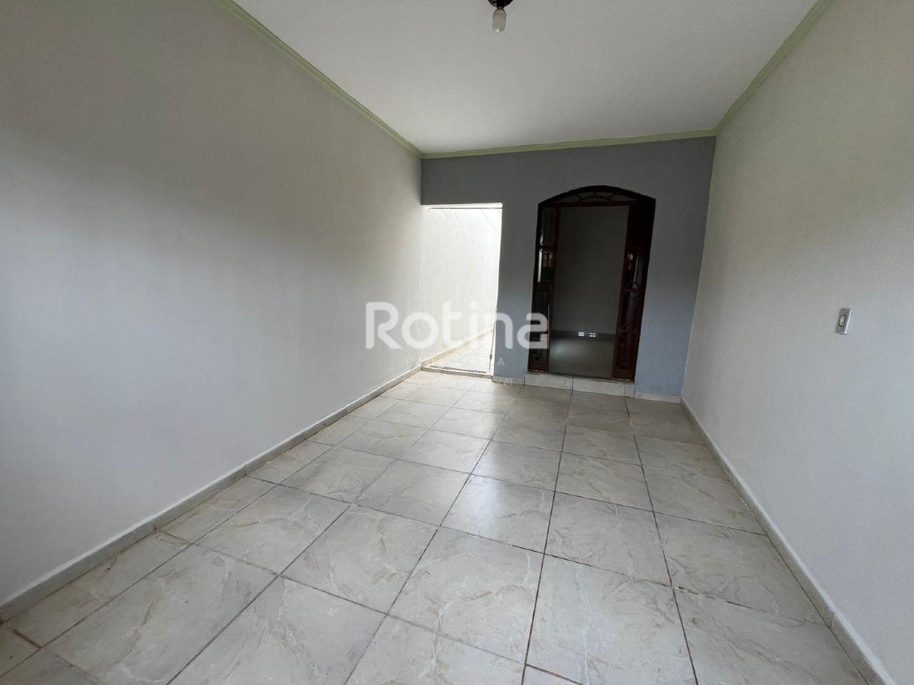 Casa para alugar, 3 quartos em Uberlândia no bairro São Jorge no valor de R$ 1.650,00 - Rotina Imobiliária: 