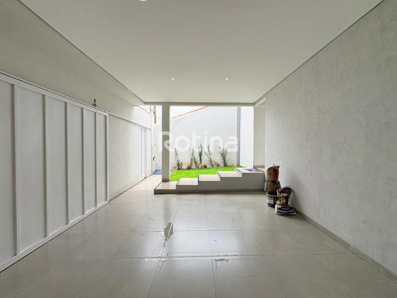 Casa à venda, 3 quartos em Uberlândia no bairro São Jorge no valor de R$ 630.000,00 - Rotina Imobiliária: 