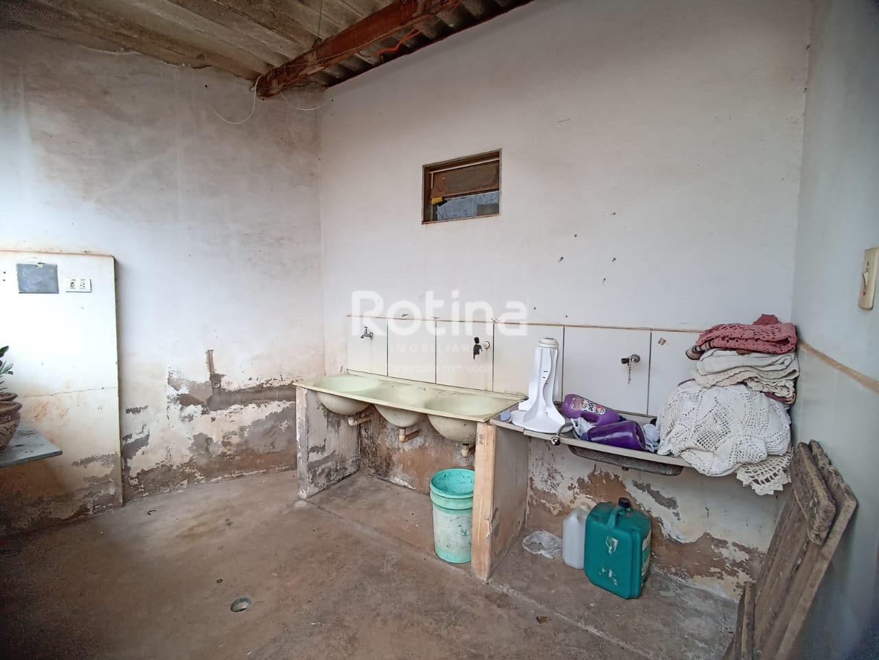 Casa à venda, 3 quartos em Uberlândia no bairro Santa Luzia no valor de R$ 450.000,00 - Rotina Imobiliária: 