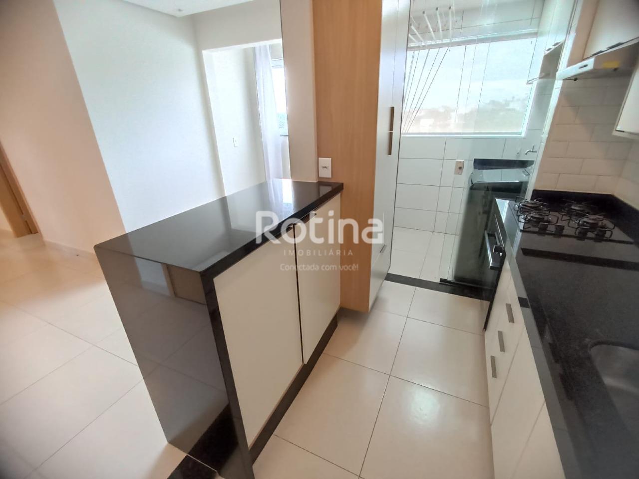 Apartamento à venda, 3 quartos em Uberlândia no bairro Aclimação no valor de R$ 310.000,00 - Rotina Imobiliária: 