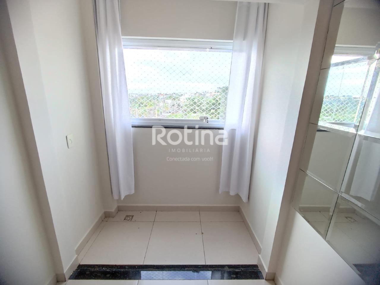 Apartamento à venda, 3 quartos em Uberlândia no bairro Aclimação no valor de R$ 310.000,00 - Rotina Imobiliária: 