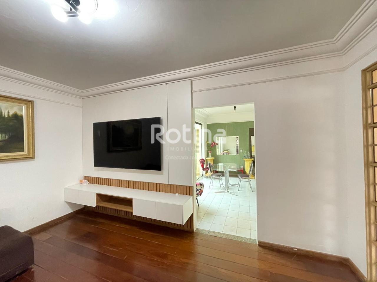 Casa à venda, 3 quartos em Uberlândia no bairro Vigilato Pereira no valor de R$ 770.000,00 - Rotina Imobiliária: 