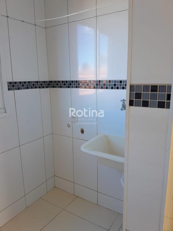 Apartamento para alugar, 2 quartos em Uberlândia no bairro Santa Mônica no valor de R$ 1.800,00 - Rotina Imobiliária: 