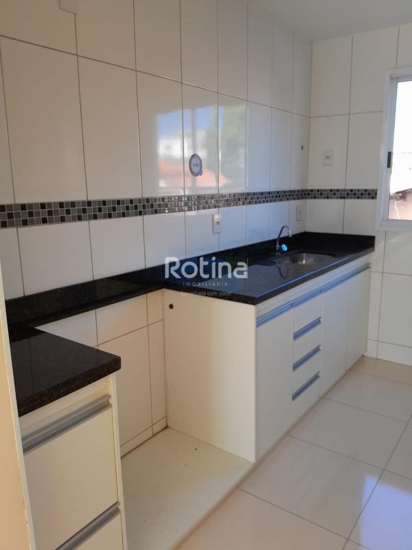 Apartamento para alugar, 2 quartos em Uberlândia no bairro Santa Mônica no valor de R$ 1.800,00 - Rotina Imobiliária: 