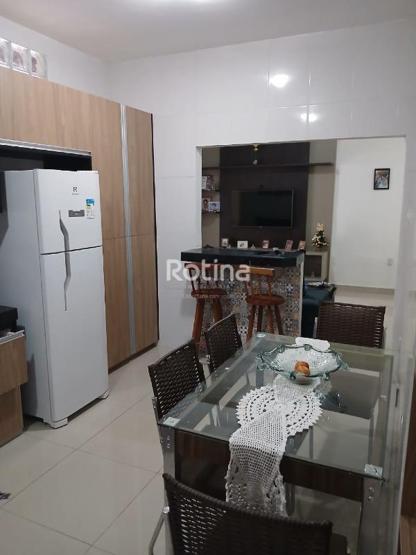 Casa à venda, 3 quartos em Uberlândia no bairro Jardim Europa no valor de R$ 550.000,00 - Rotina Imobiliária: 