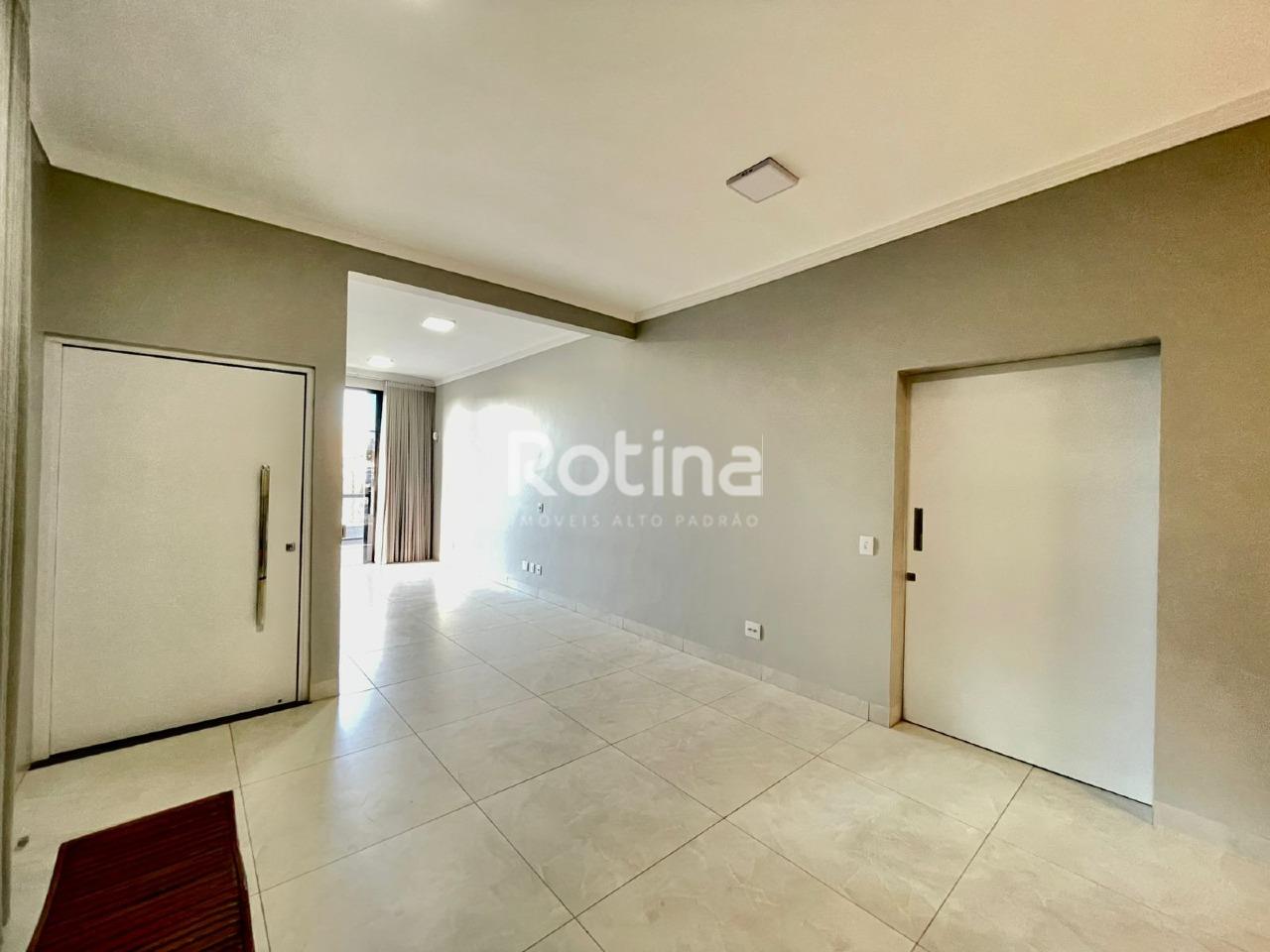 Casa à venda, 3 quartos em Uberlândia no bairro Jardim Karaíba no valor de R$ 1.700.000,00 - Rotina Imobiliária: 