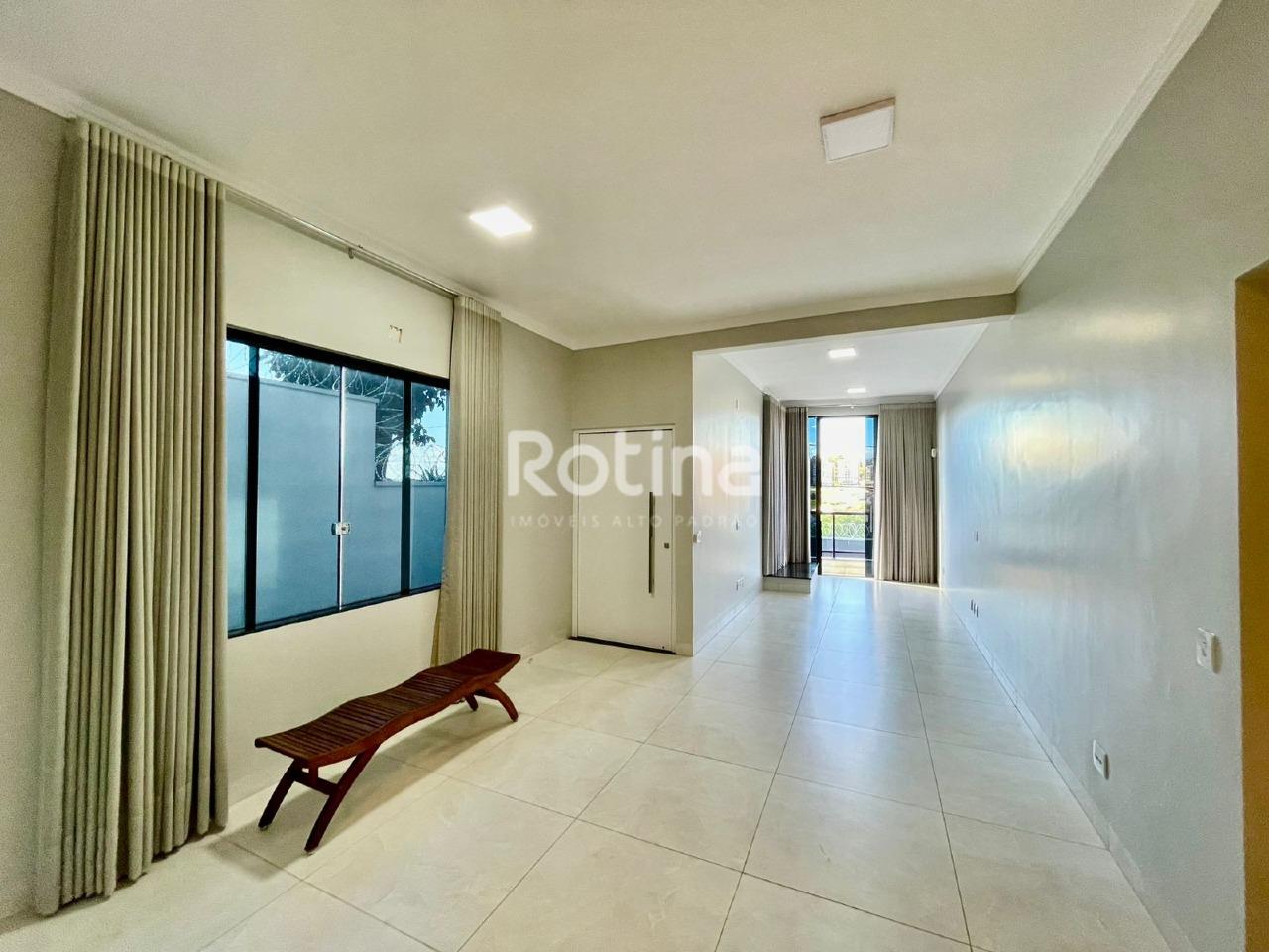Casa à venda, 3 quartos em Uberlândia no bairro Jardim Karaíba no valor de R$ 1.700.000,00 - Rotina Imobiliária: 