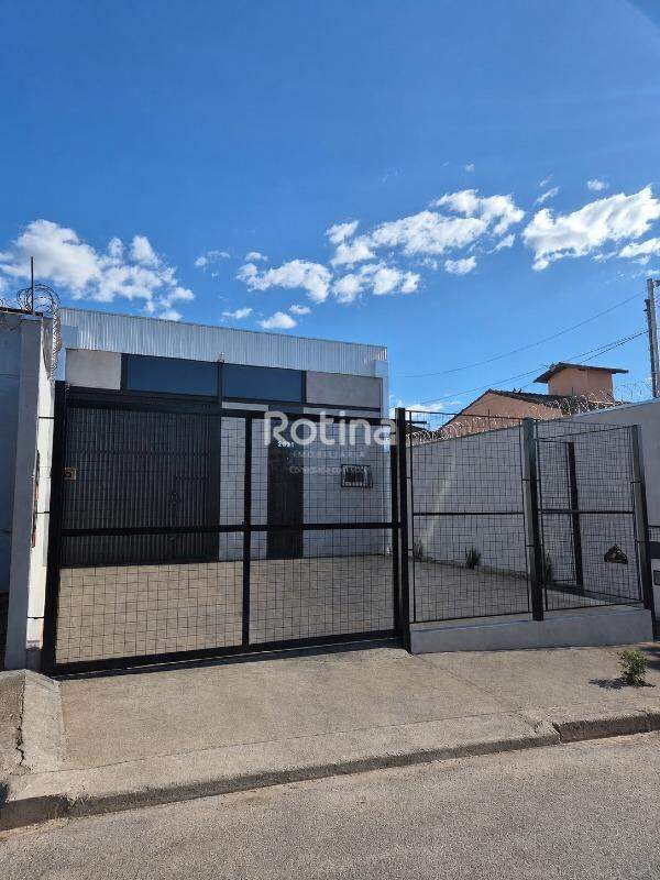 Galpão para alugar, em Uberlândia no bairro Marta Helena no valor de R$ 6.000,00 - Rotina Imobiliária: 
