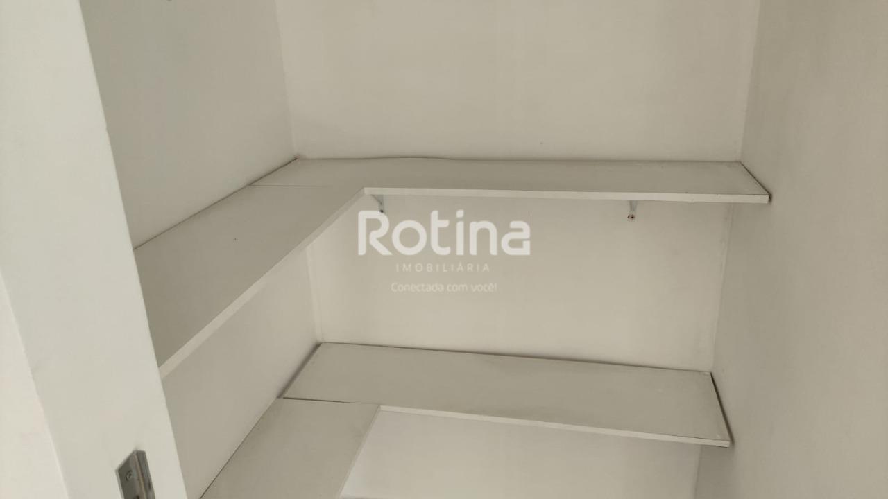 Casa Condomínio Fechado para alugar, 2 quartos em Uberlândia no bairro Pacaembu no valor de R$ 2.300,00 - Rotina Imobiliária: 