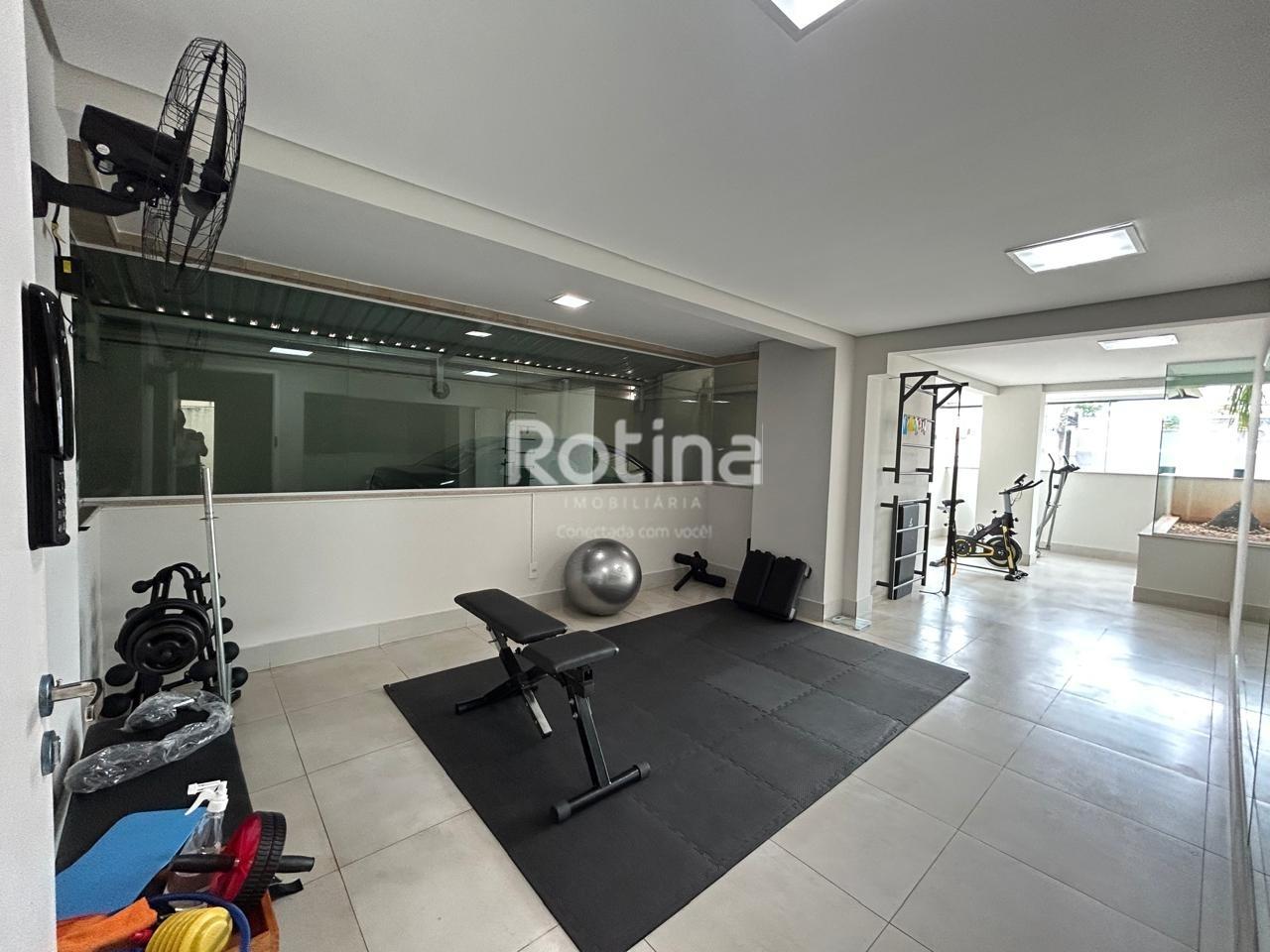 Apartamento para alugar, 3 quartos em Uberlândia no bairro Vigilato Pereira no valor de R$ 3.800,00 - Rotina Imobiliária: 