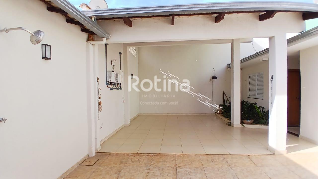 Sala para alugar, em Uberlândia no bairro Vigilato Pereira no valor de R$ 1.800,00 - Rotina Imobiliária: 