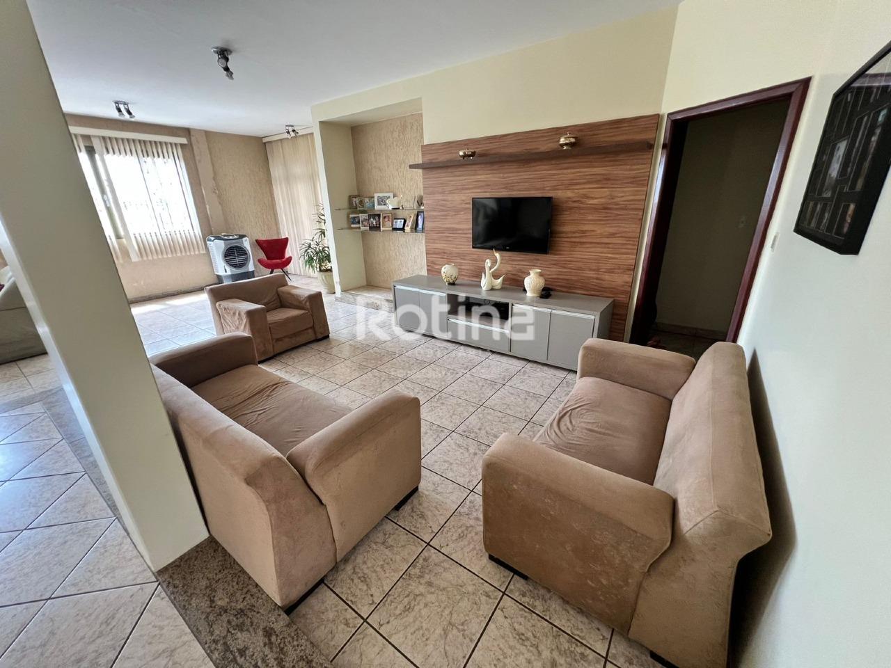 Prédio Inteiro à venda, 3 quartos em Uberlândia no bairro Santa Mônica no valor de R$ 2.500.000,00 - Rotina Imobiliária: 