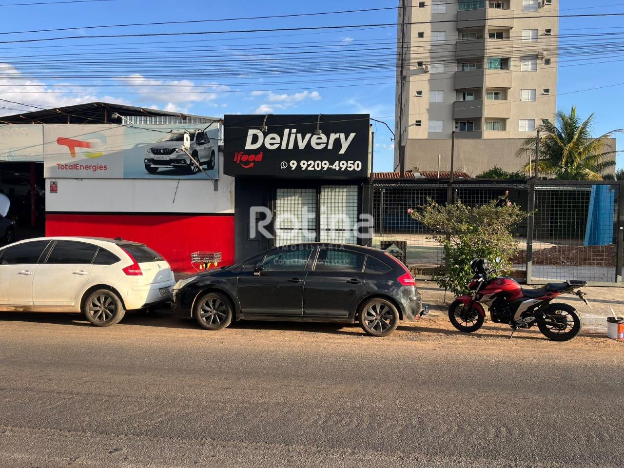 Loja para alugar, em Uberlândia no bairro Santa Mônica no valor de R$ 2.500,00 - Rotina Imobiliária: 