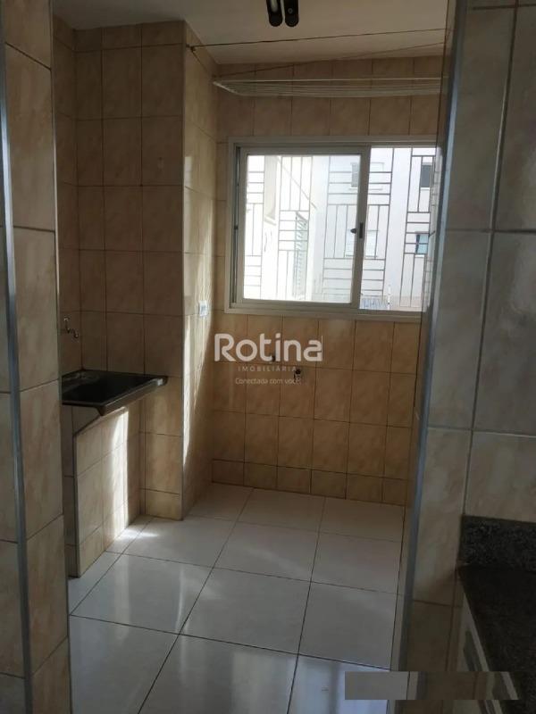 Apartamento para alugar, 3 quartos em Uberlândia no bairro Santa Mônica no valor de R$ 2.300,00 - Rotina Imobiliária: 