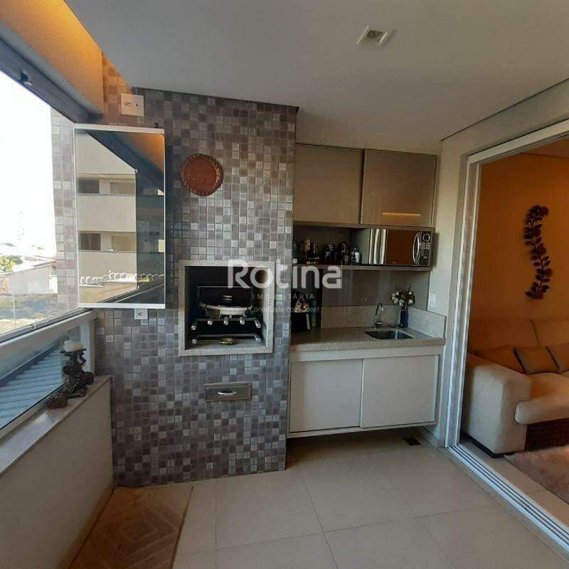Apartamento à venda, 3 quartos em Uberlândia no bairro Santa Mônica no valor de R$ 950.000,00 - Rotina Imobiliária: 