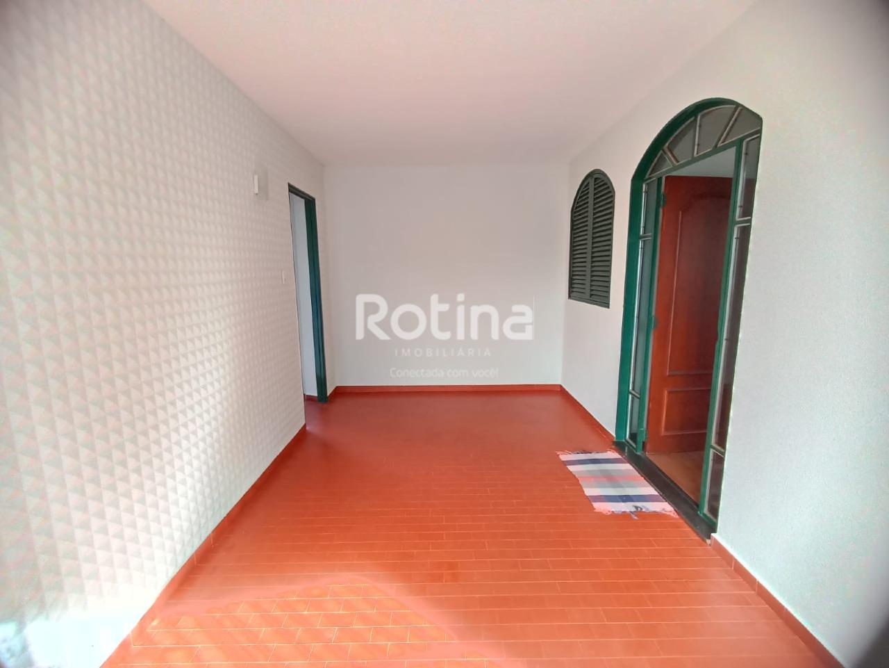 Casa à venda, 3 quartos em Uberlândia no bairro Lídice no valor de R$ 900.000,00 - Rotina Imobiliária: 