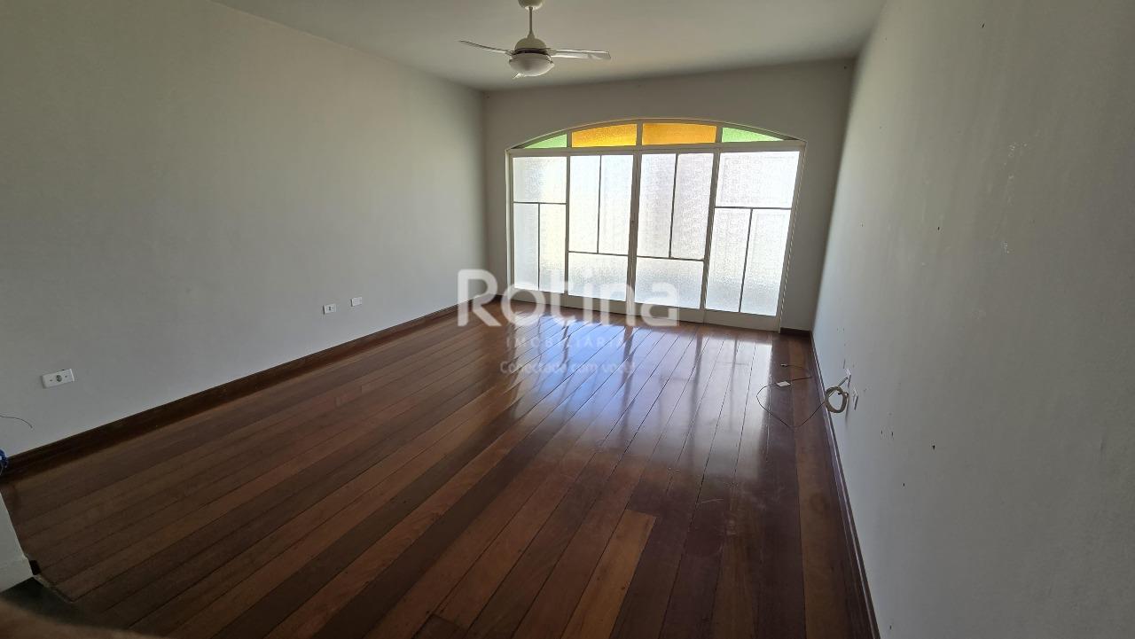 Apartamento à venda, 4 quartos em Uberlândia no bairro Tabajaras no valor de R$ 440.000,00 - Rotina Imobiliária: 
