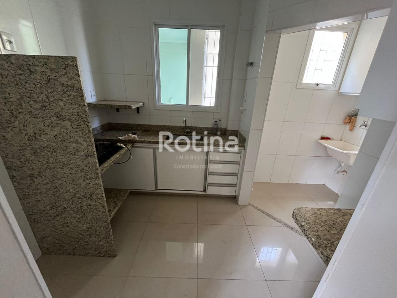 Apartamento para alugar, 2 quartos em Uberlândia no bairro Segismundo Pereira no valor de R$ 1.700,00 - Rotina Imobiliária: 