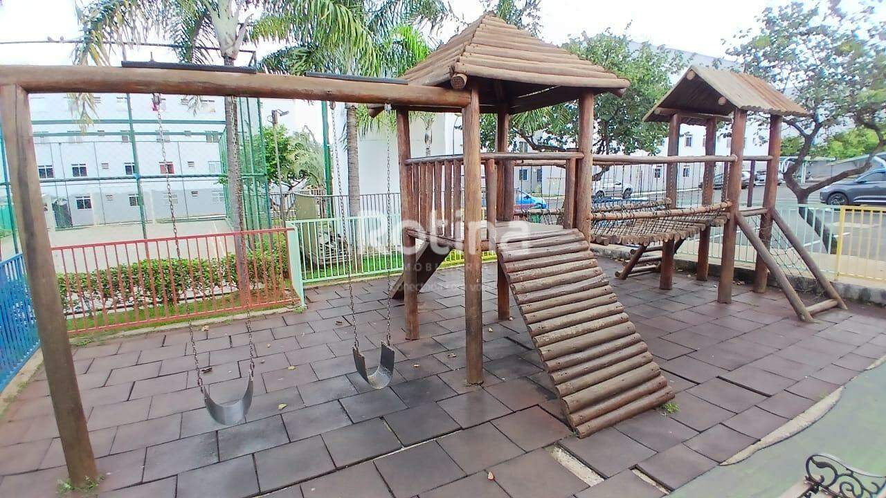 Apartamento para alugar, 2 quartos em Uberlândia no bairro Shopping Park no valor de R$ 1.000,00 - Rotina Imobiliária: 