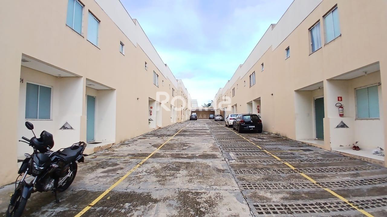 Casa Condomínio Fechado para alugar, 3 quartos em Uberlândia no bairro Vigilato Pereira no valor de R$ 1.800,00 - Rotina Imobiliária: 