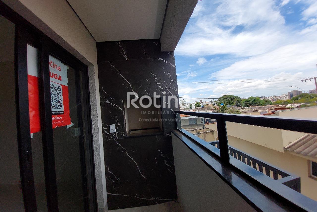 Apartamento para alugar, 3 quartos em Uberlândia no bairro Tibery no valor de R$ 3.000,00 - Rotina Imobiliária: 