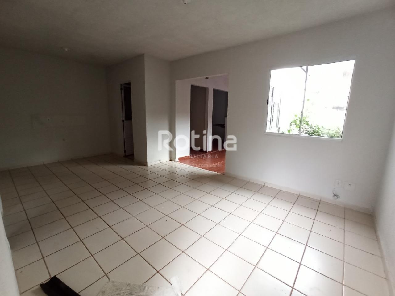 Casa Condomínio Fechado para alugar, 2 quartos em Uberlândia no bairro Aclimação no valor de R$ 1.800,00 - Rotina Imobiliária: 