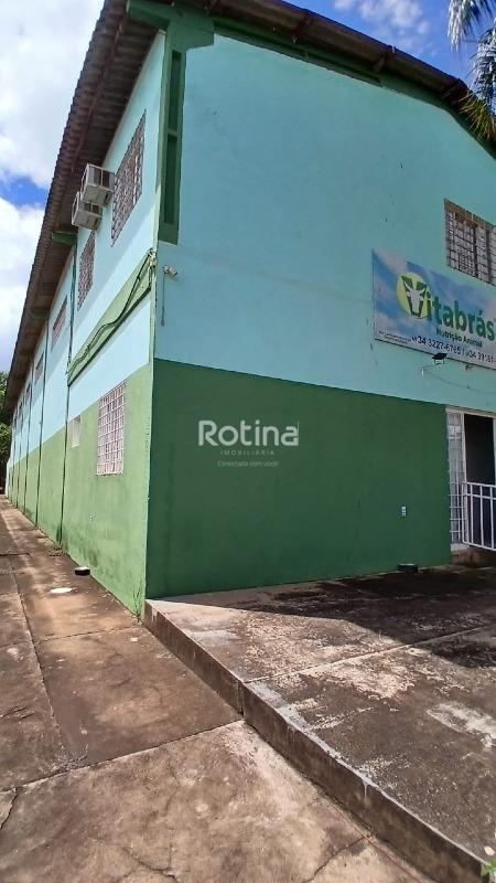 Galpão para alugar, em Uberlândia no bairro Distrito Industrial no valor de R$ 12.500,00 - Rotina Imobiliária: 