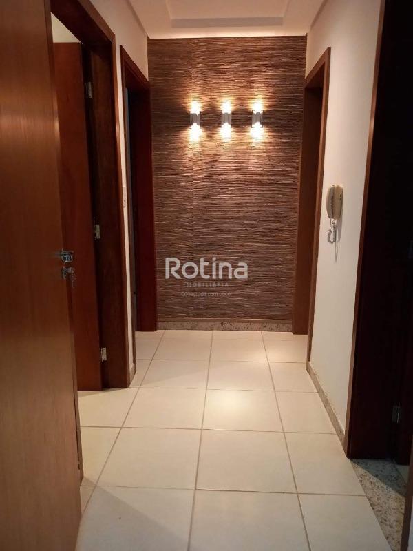 Apartamento à venda, 3 quartos em Uberlândia no bairro Nossa Senhora Aparecida no valor de R$ 540.000,00 - Rotina Imobiliária: 