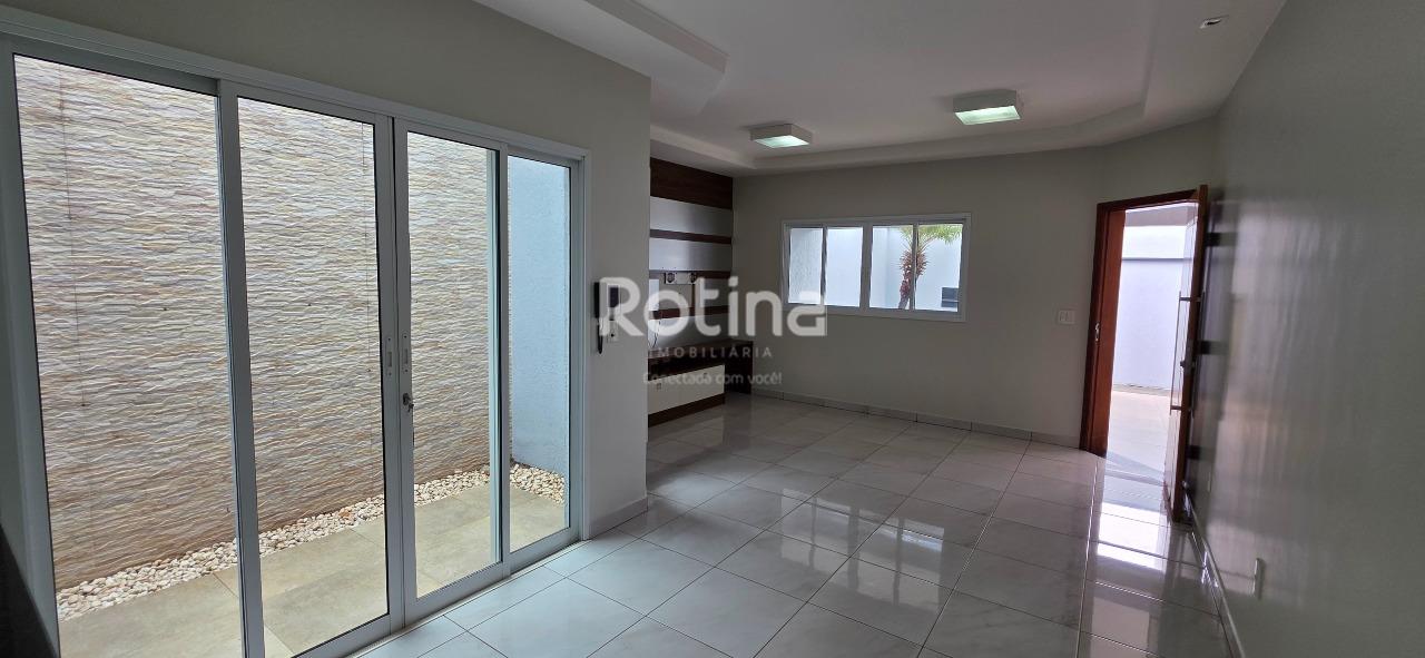 Casa para alugar, 3 quartos em Uberlândia no bairro Jardim Veneza no valor de R$ 4.000,00 - Rotina Imobiliária: 