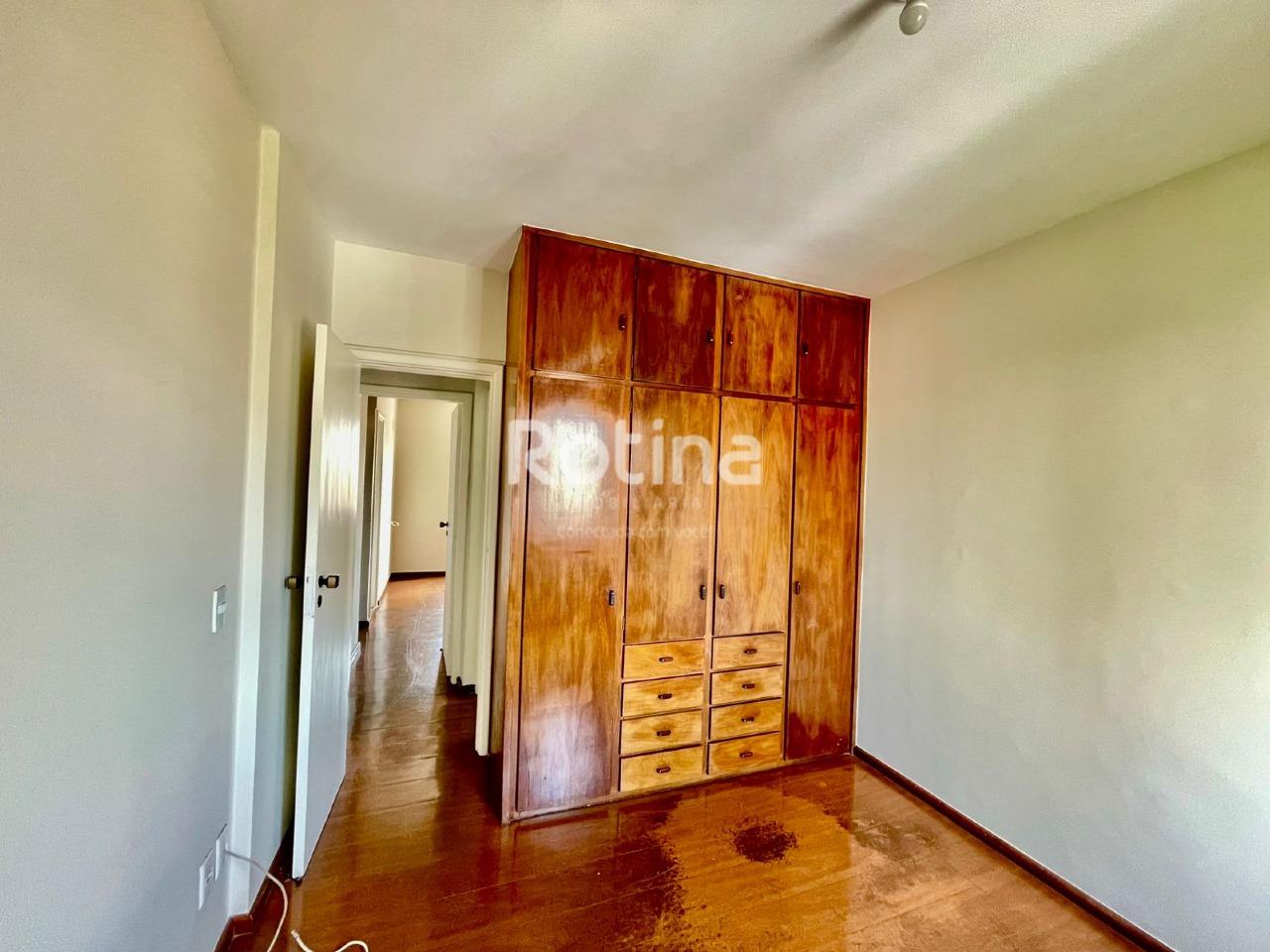 Apartamento à venda, 3 quartos em Uberlândia no bairro Martins no valor de R$ 560.000,00 - Rotina Imobiliária: 