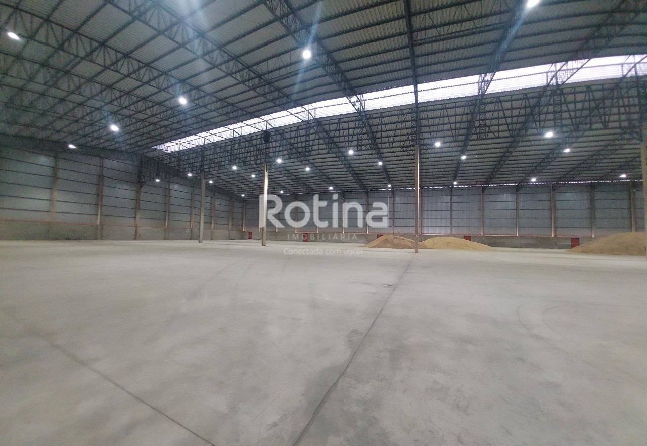 Galpão para alugar, em Uberlândia no bairro Área Rural de Uberlândia no valor de R$ 180.000,00 - Rotina Imobiliária: 