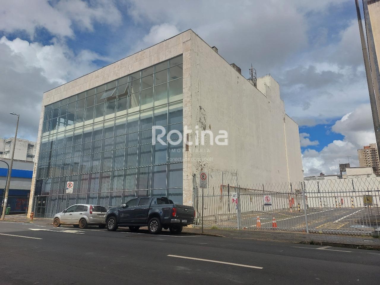 Comercial para alugar, em Uberlândia no bairro Centro no valor de R$ 60.000,00 - Rotina Imobiliária: 