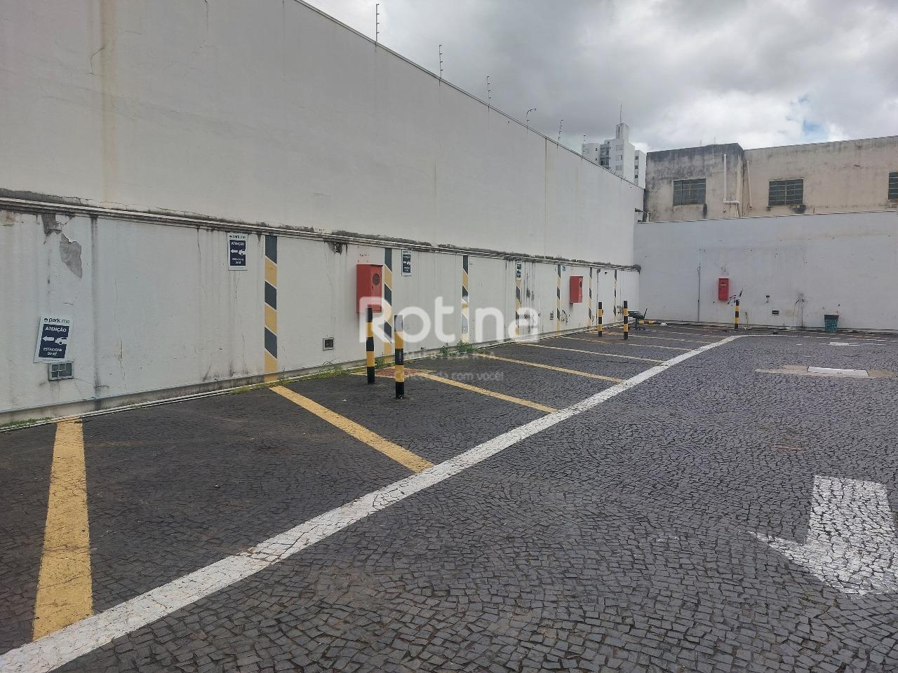 Comercial para alugar, em Uberlândia no bairro Centro no valor de R$ 60.000,00 - Rotina Imobiliária: 