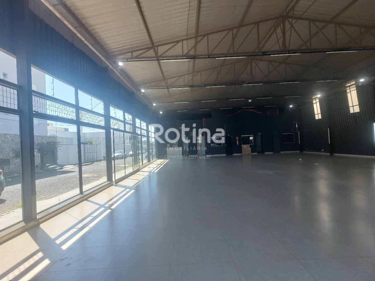 Garagem para alugar, em Uberlândia no bairro Brasil no valor de R$ 40.000,00 - Rotina Imobiliária: 