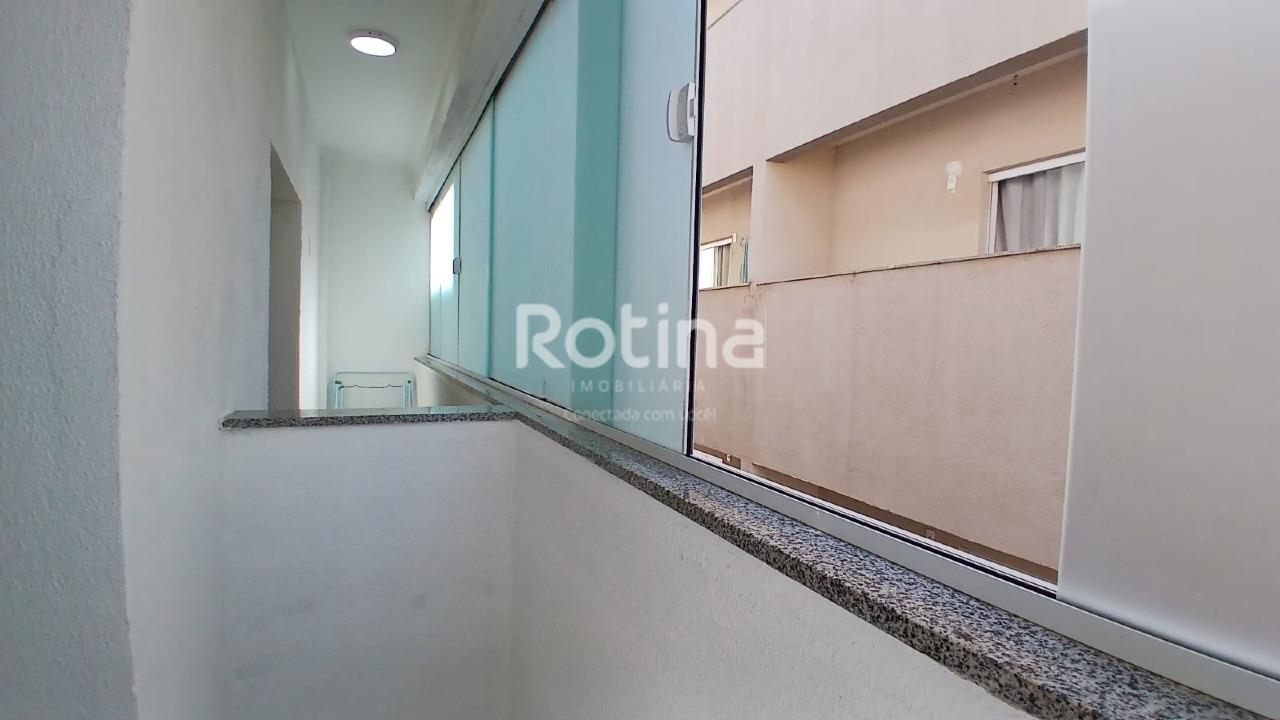 Apartamento para alugar, 2 quartos em Uberlândia no bairro Aclimação no valor de R$ 1.250,00 - Rotina Imobiliária: 