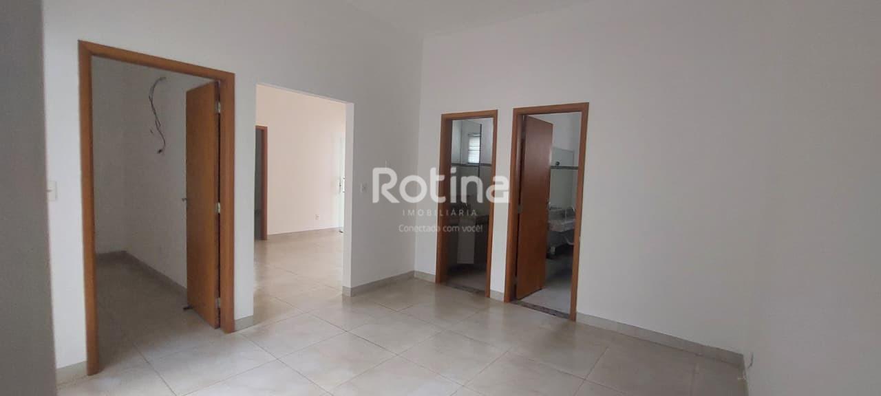 Casa Comercial para alugar, 3 quartos em Uberlândia no bairro Lídice no valor de R$ 6.000,00 - Rotina Imobiliária: 