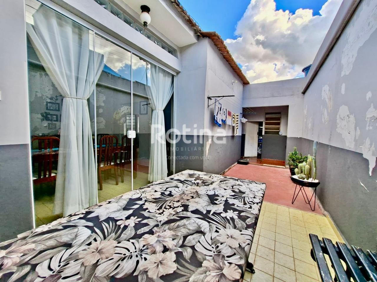 Casa à venda, 6 quartos em Uberlândia no bairro Nossa Senhora Aparecida no valor de R$ 850.000,00 - Rotina Imobiliária: 