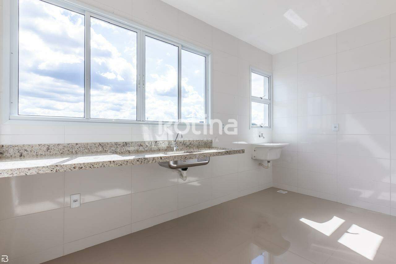 Apartamento à venda, 2 quartos em Uberlândia no bairro Pampulha no valor de R$ 326.600,00 - Rotina Imobiliária: 