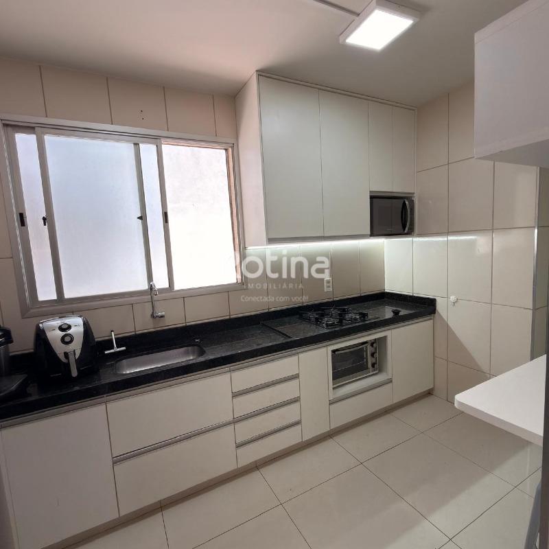 Apartamento para alugar, 1 quarto em Uberlândia no bairro Umuarama no valor de R$ 2.000,00 - Rotina Imobiliária: 