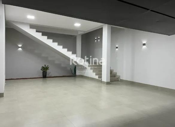 Apartamento para alugar, 3 quartos em Uberlândia no bairro Nova Uberlândia no valor de R$ 6.000,00 - Rotina Imobiliária: 