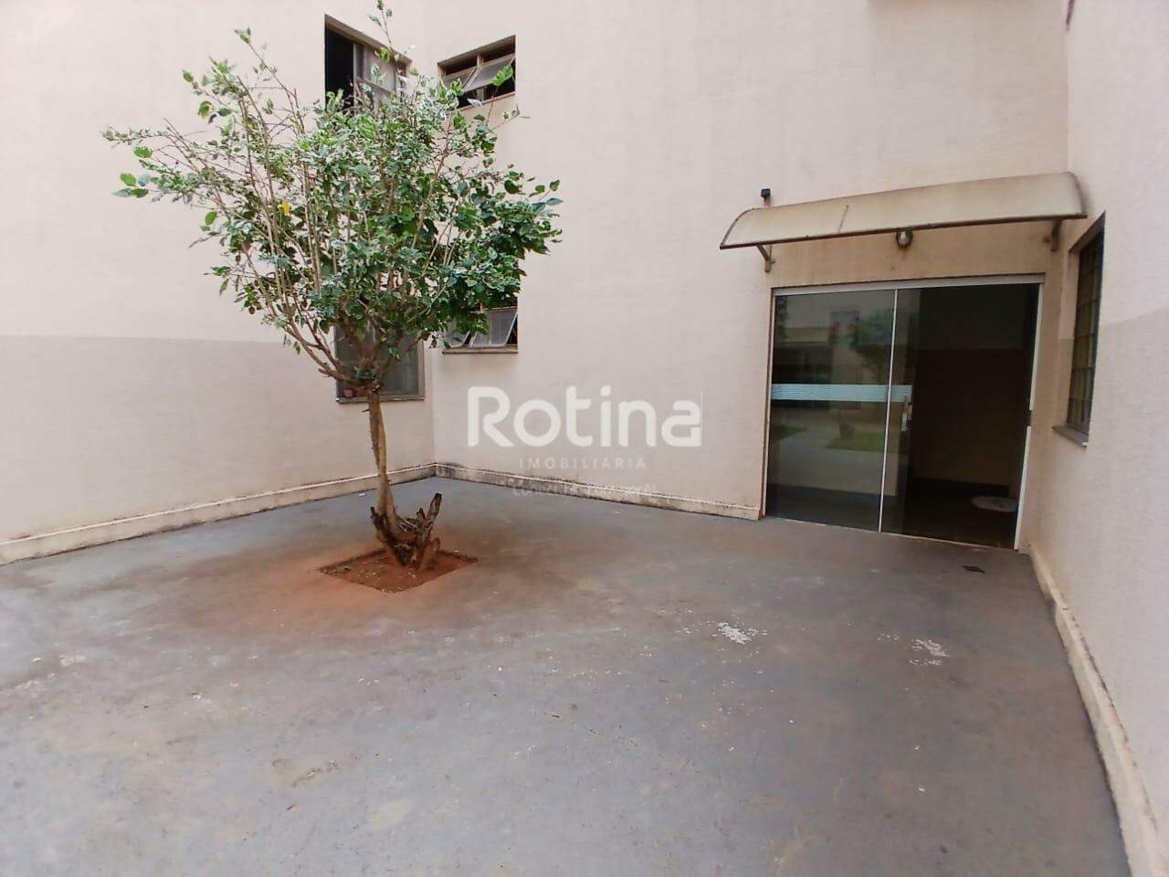 Apartamento para alugar, 2 quartos em Uberlândia no bairro Laranjeiras no valor de R$ 1.000,00 - Rotina Imobiliária: 