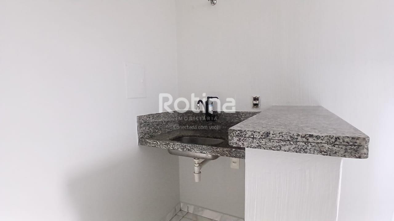 Casa Comercial à venda, 3 quartos em Uberlândia no bairro Brasil no valor de R$ 970.000,00 - Rotina Imobiliária: 