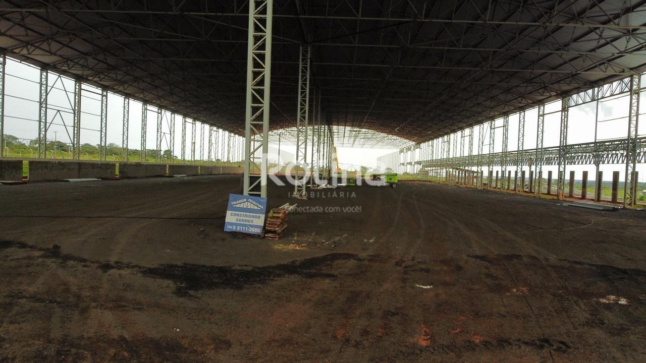 Galpão para alugar, em Uberlândia no bairro Distrito Industrial no valor de R$ 0,00 - Rotina Imobiliária: 
